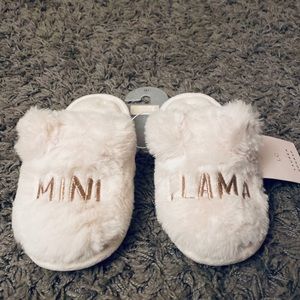 baby llama slippers